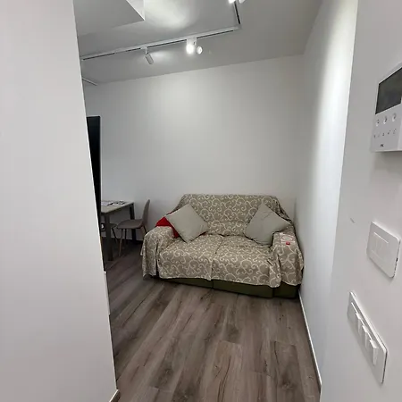 Ad Homesbt * 산베네데토델트론토